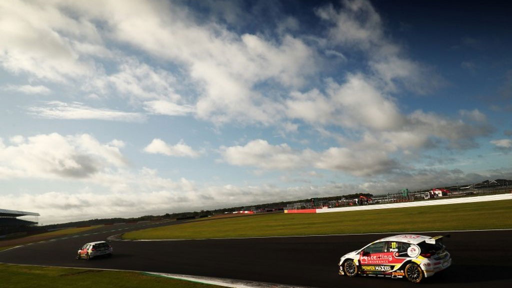 Plato completes practice double at Silverstone